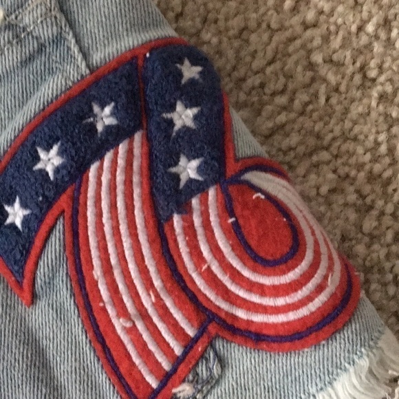 Mossimo High waisted Spirit of 76 shorts Sz 6 - Picture 4 of 5